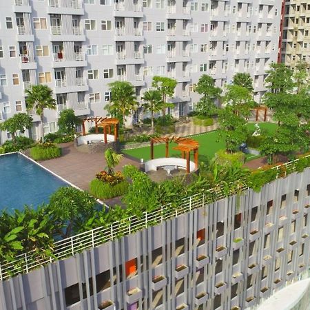 Vida View Apartement, Tower Asthon Unit 20 P Макасар Екстериор снимка