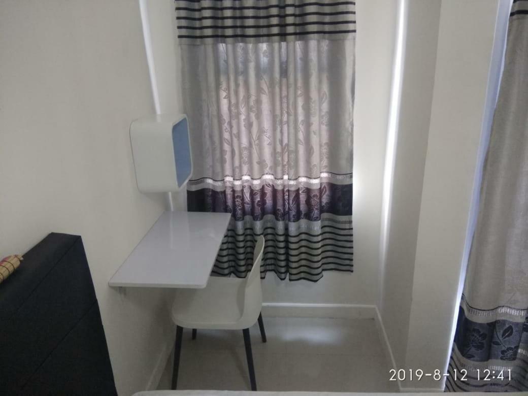 Vida View Apartement, Tower Asthon Unit 20 P Макасар Екстериор снимка